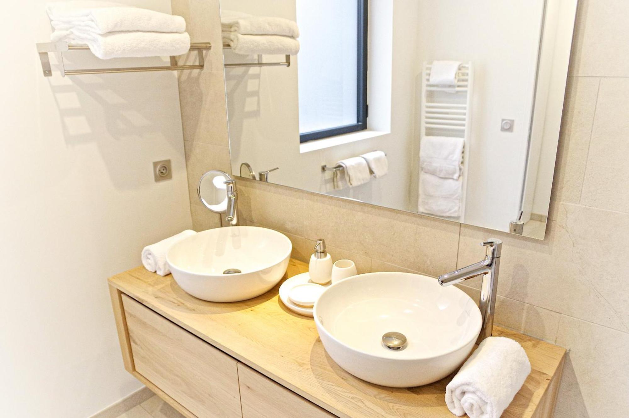 Belle Vue - Vue Exceptionnel Chartrons 2 Chambres Avec Parking Bordeaux Ngoại thất bức ảnh